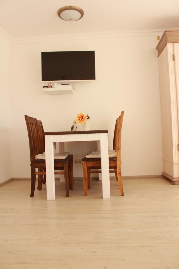 Mariaprimavera Apartment Am Kurpark Mit Schwarzwaldblick * * * * บาดโครซิงเงน ภายนอก รูปภาพ