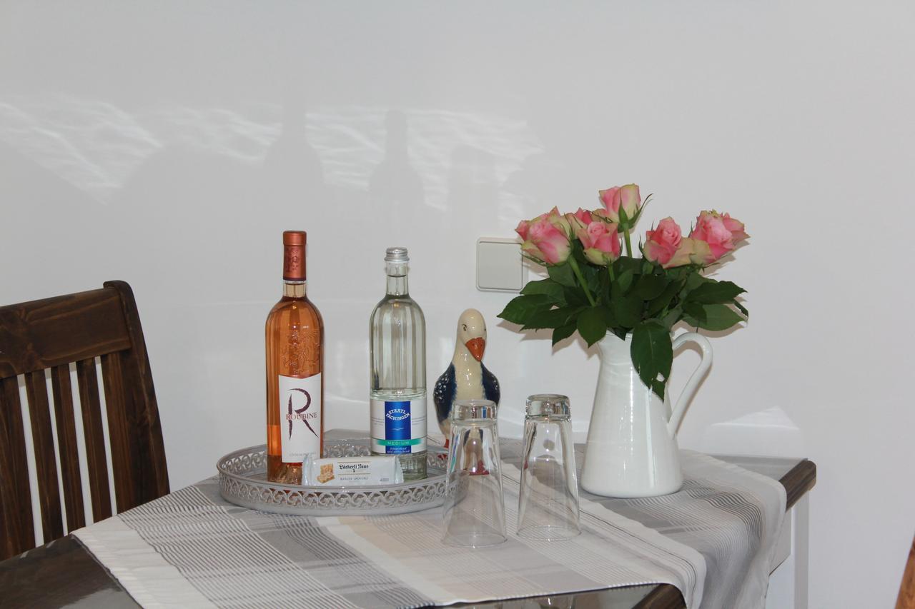 Mariaprimavera Apartment Am Kurpark Mit Schwarzwaldblick * * * * บาดโครซิงเงน ภายนอก รูปภาพ